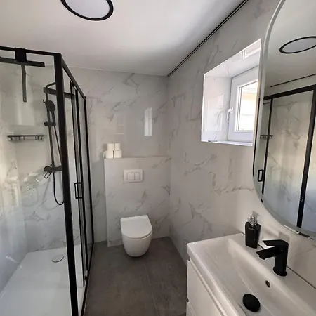 Beautiful, Brand New In The Center Appartement Rijeka