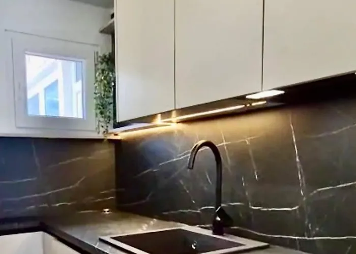 Appartement Beautiful, Brand New In The Center