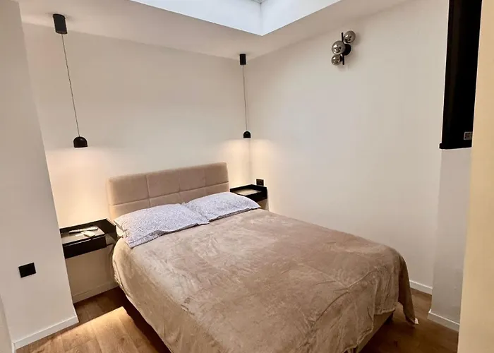 Appartement Beautiful, Brand New In The Center